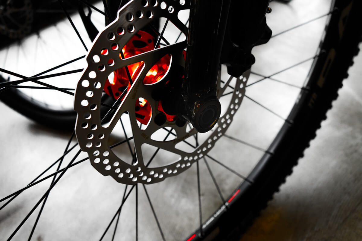 ロードバイク乗りのためのスルーアクスル講座 | BICYCLE SHOP GRINS | 岩手県盛岡市の自転車屋さん